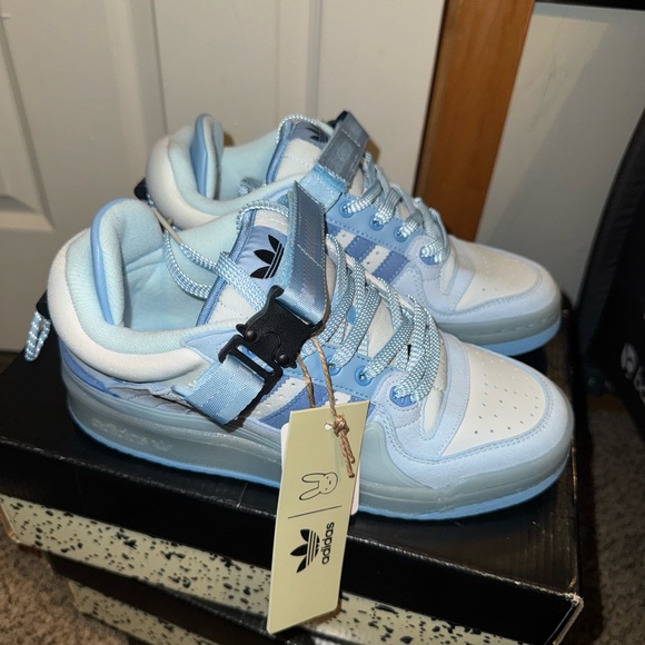 adidas Light Blue and White Athletic Shoe Accessories - Picture 4 of 5